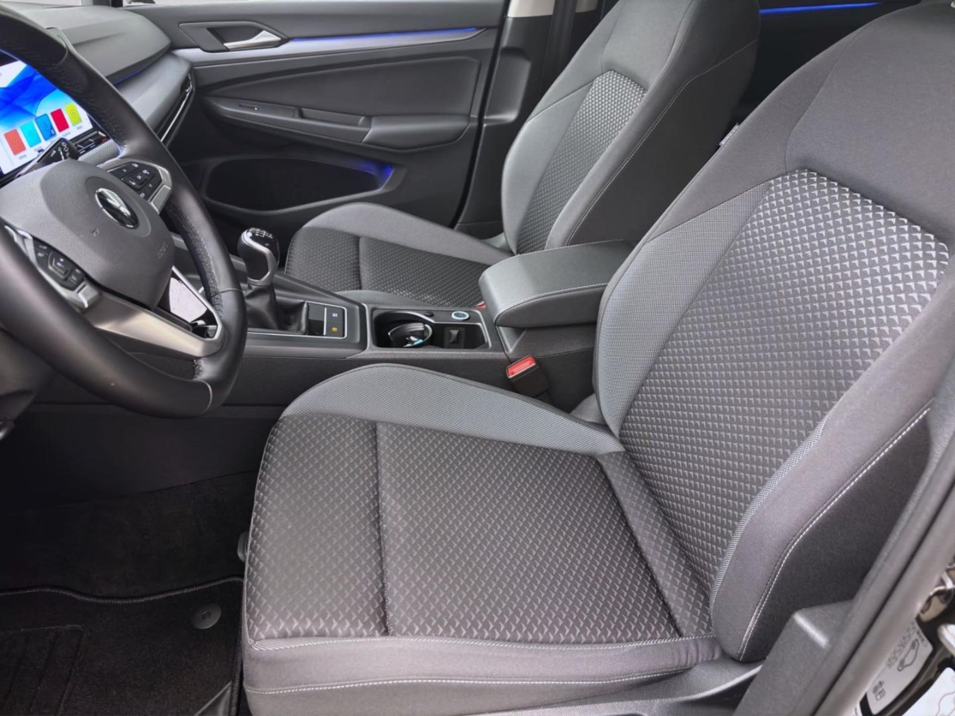 Volkswagen Golf Active