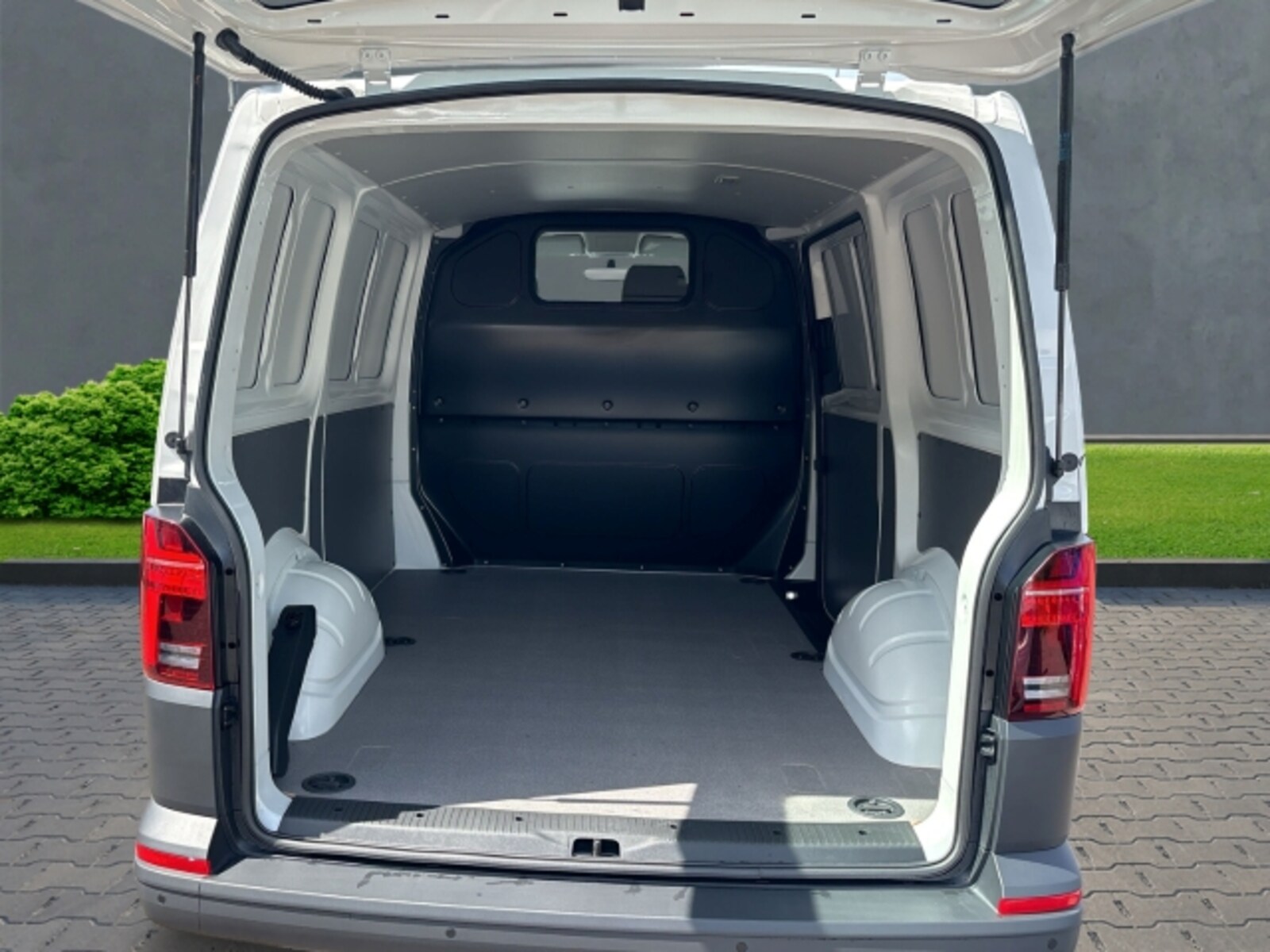 Volkswagen T6.1 Transporter Kasten kurzer Radstand – Bild 5