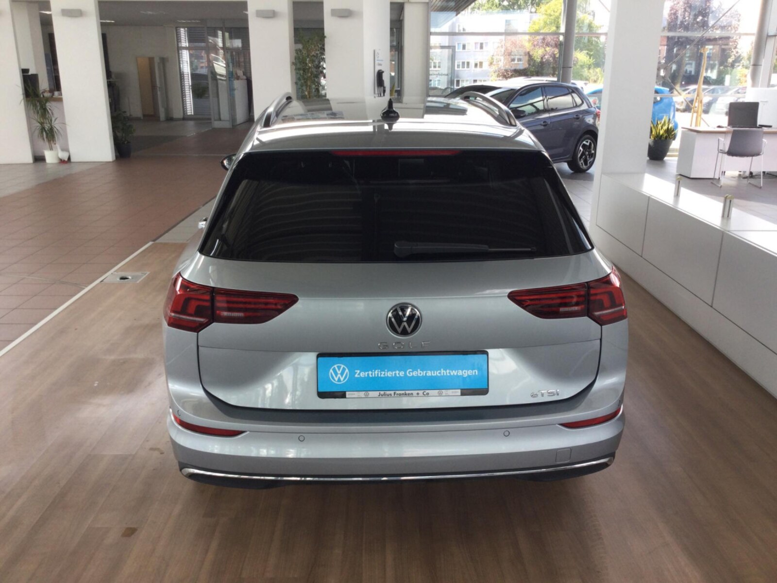 Volkswagen Golf Variant – Bild 7