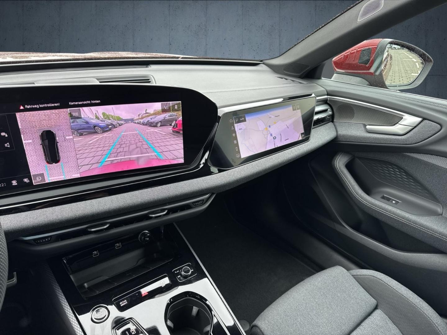 Bild über Audi A5 Avant TDI quattro 150 kW S tronic - für weitere Informationen kontaktieren Sie den Audi Partner