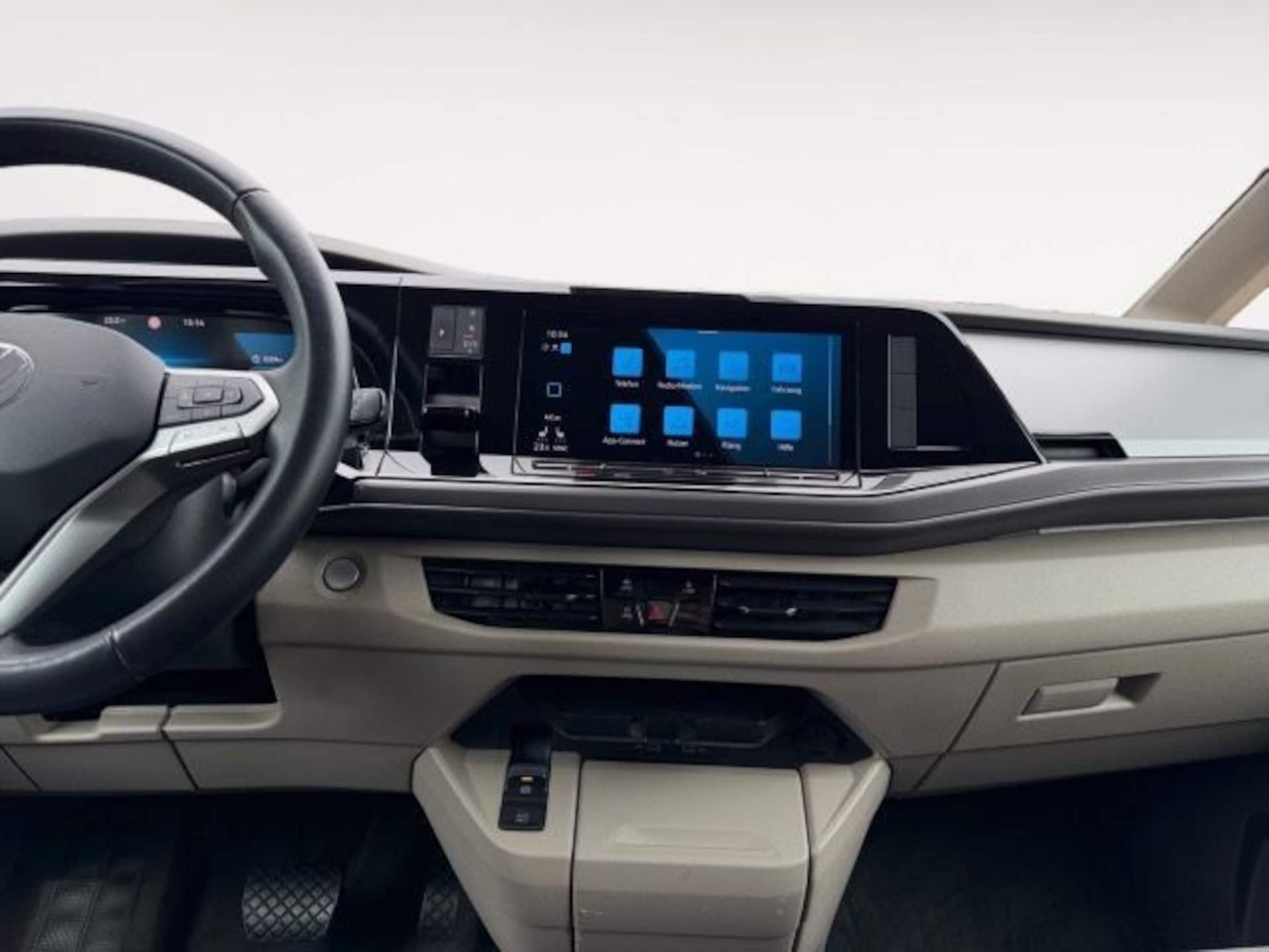 Volkswagen Multivan Basis-Modell