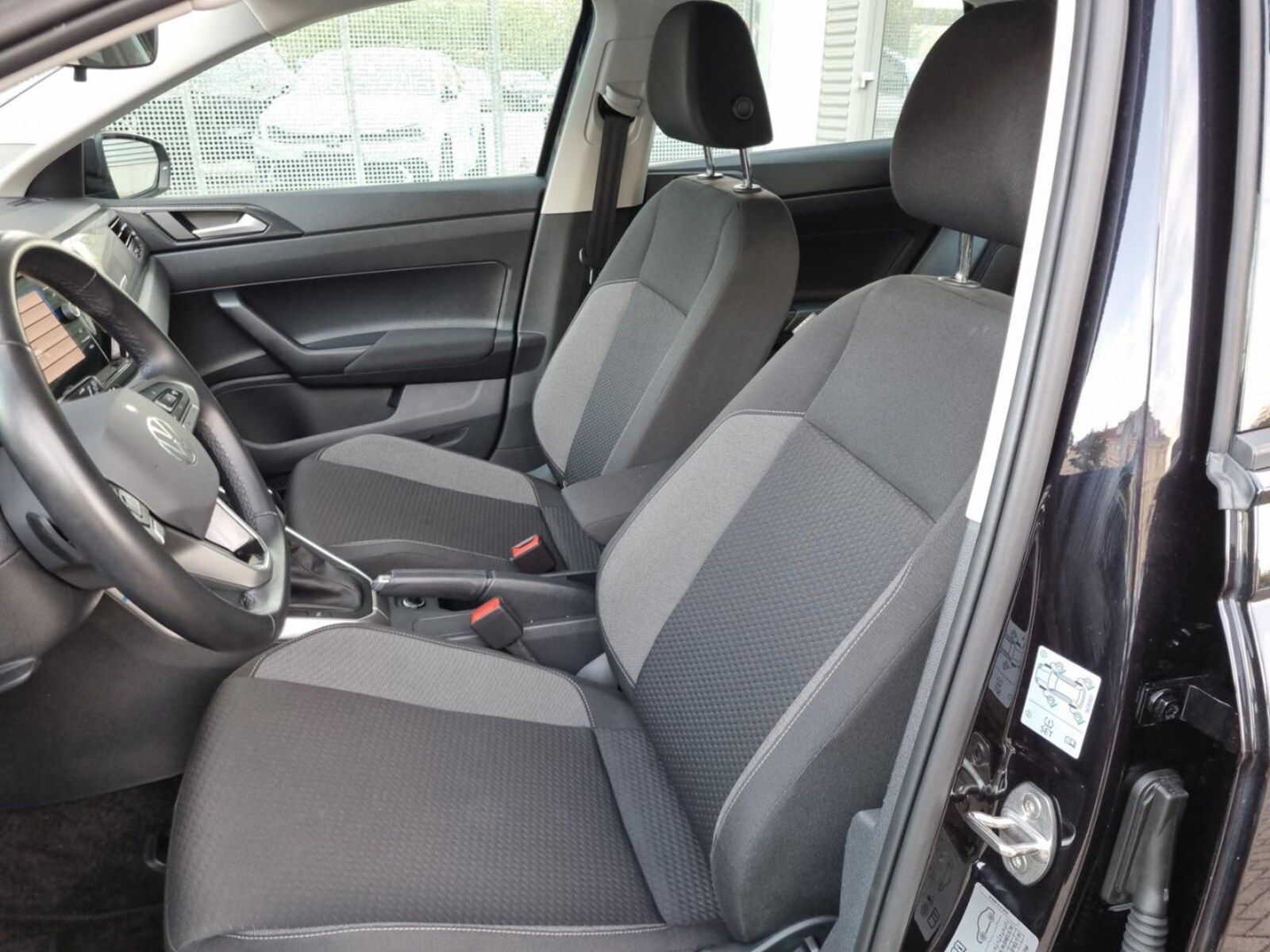 Volkswagen Polo – Bild 11