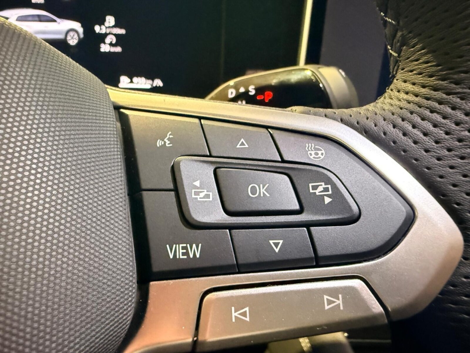 Volkswagen Tiguan – Bild 11