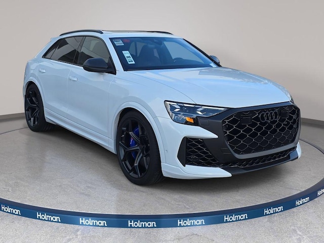 2026 Audi RS Q8 SUV performance