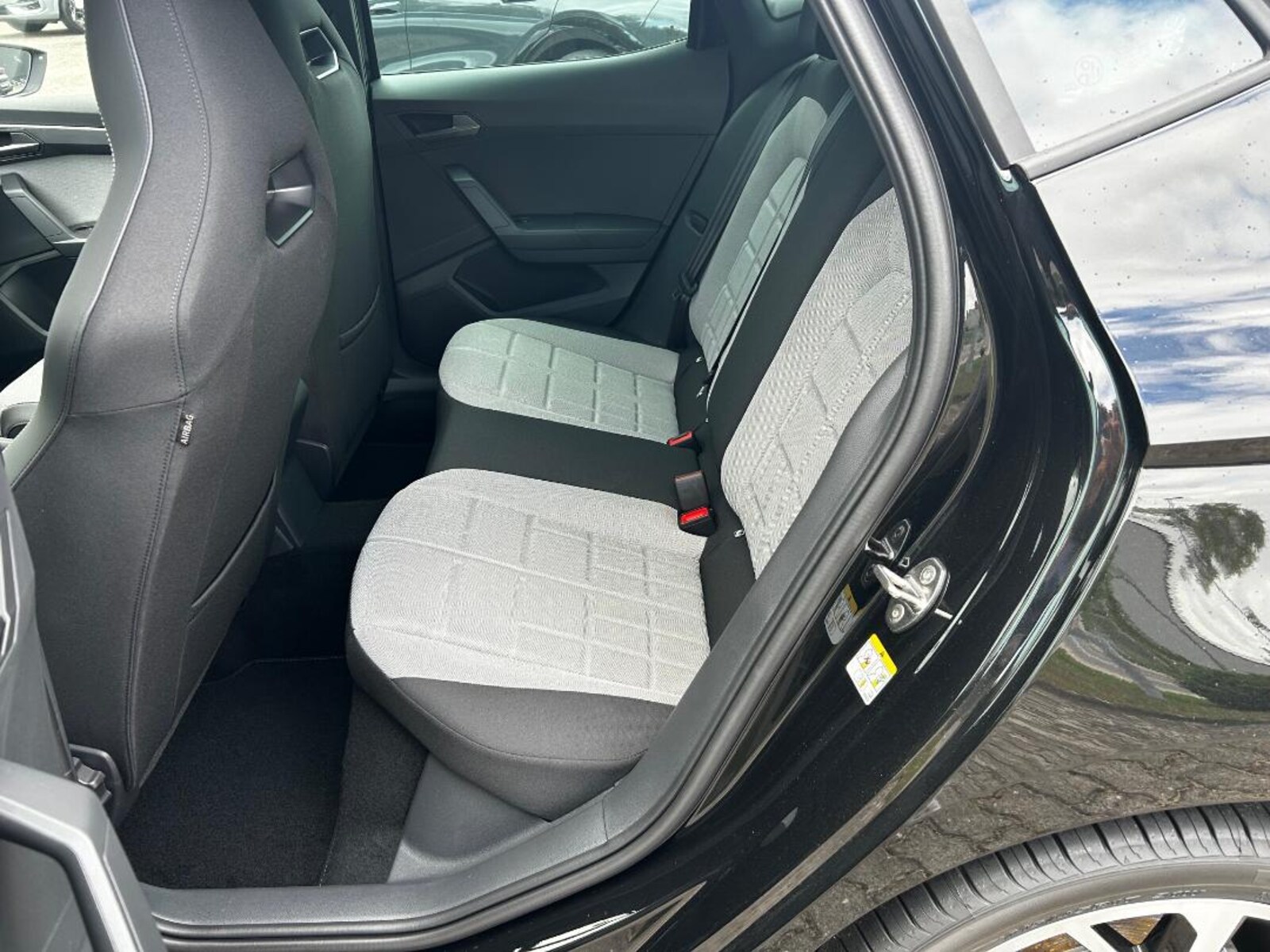 SEAT Ibiza – Bild 8