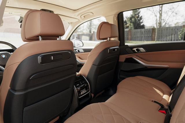 2026 BMW X7 40i - Photo 25