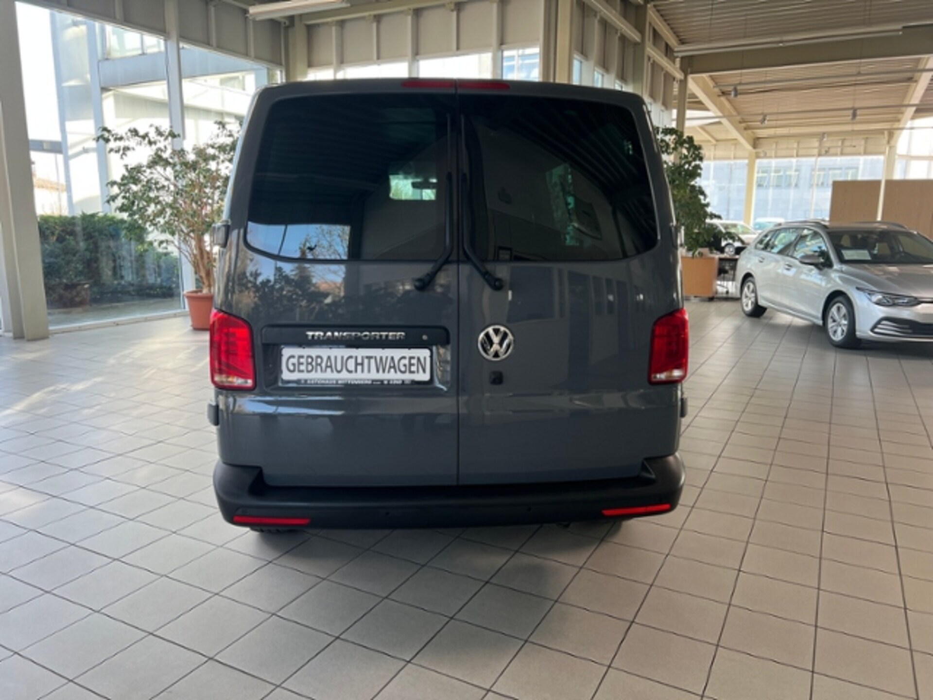 Volkswagen T6.1 Transporter Kasten kurzer Radstand
