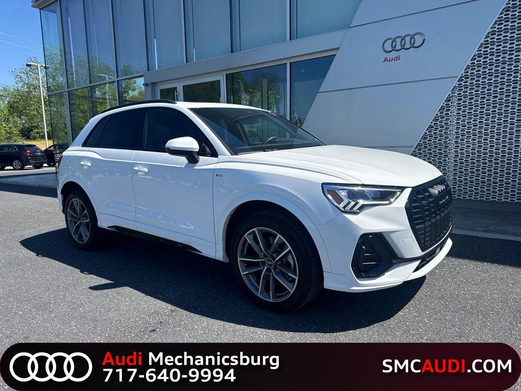 2025 Audi Q3 45 TFSI S Line Premium quattro's photo