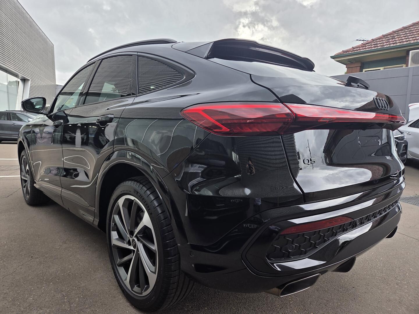 Image about Audi Q5 Sportback TFSI quattro 200 kW sport