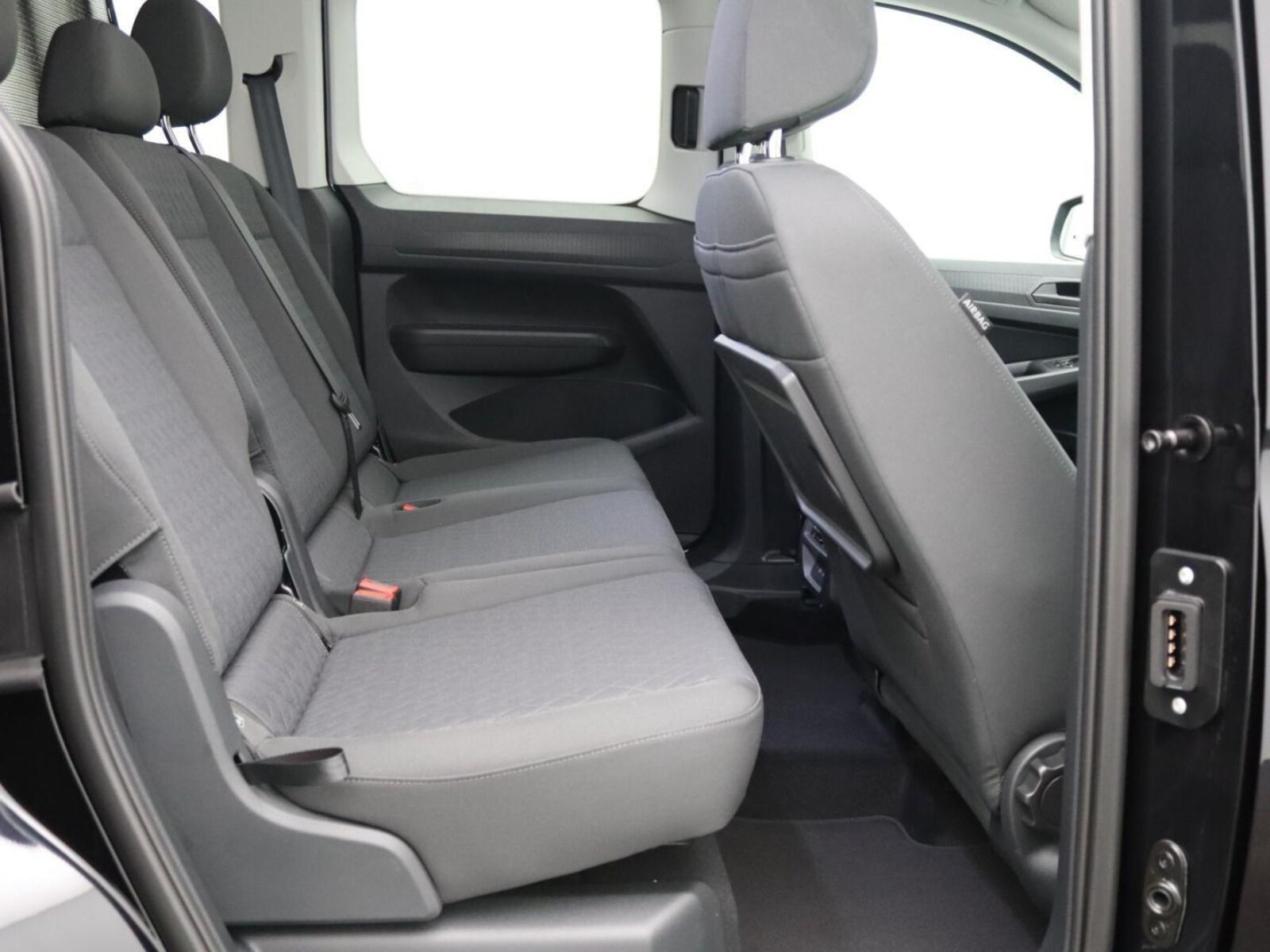 Volkswagen Caddy – Bild 11