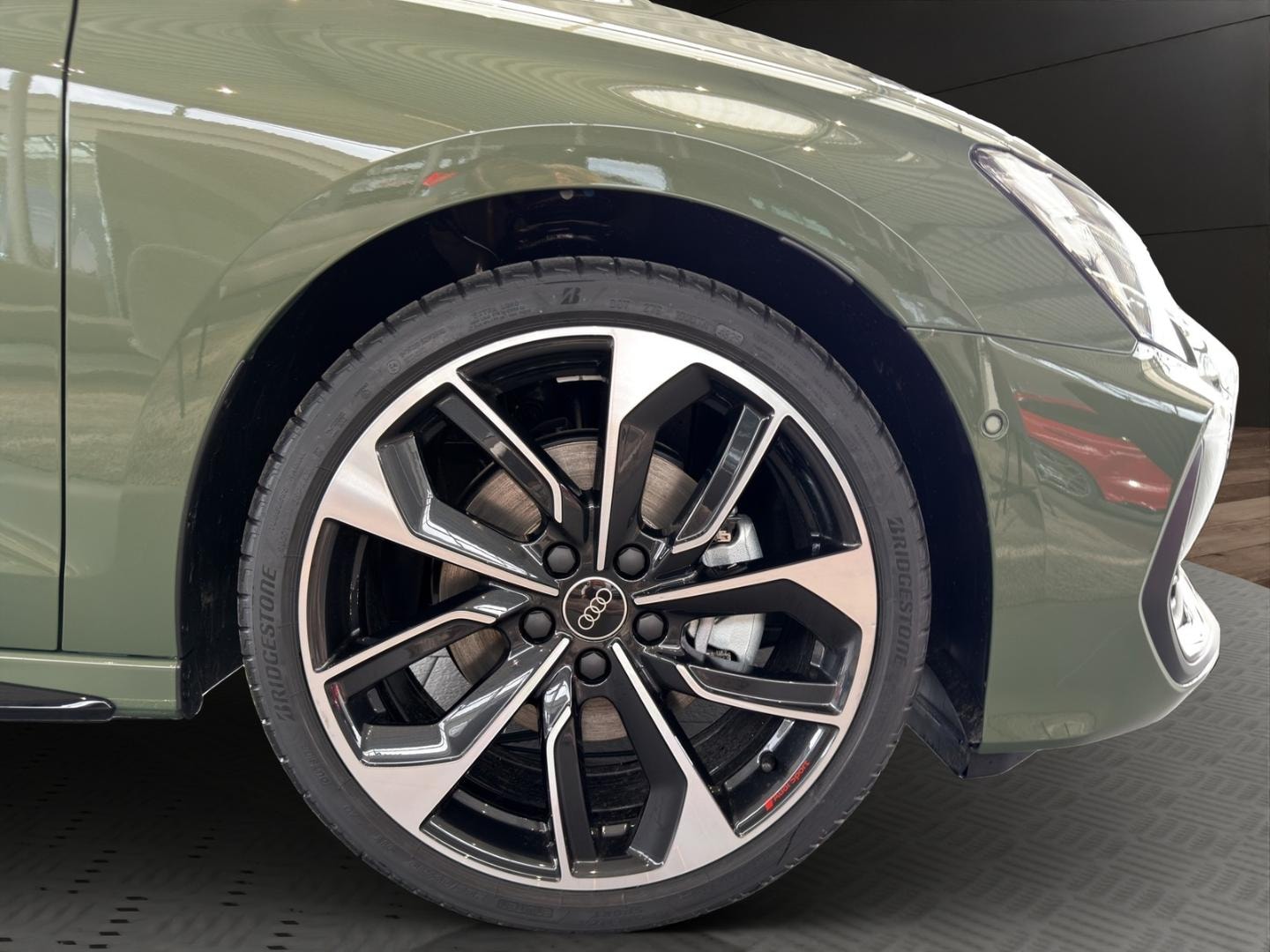 Bild über Audi A3 Sportback TFSI 110 kW S tronic - für weitere Informationen kontaktieren Sie den Audi Partner