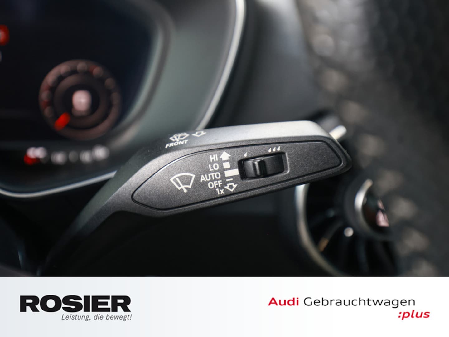Bild über Audi TT Roadster 40 TFSI S tronic - für weitere Informationen kontaktieren Sie den Audi Partner