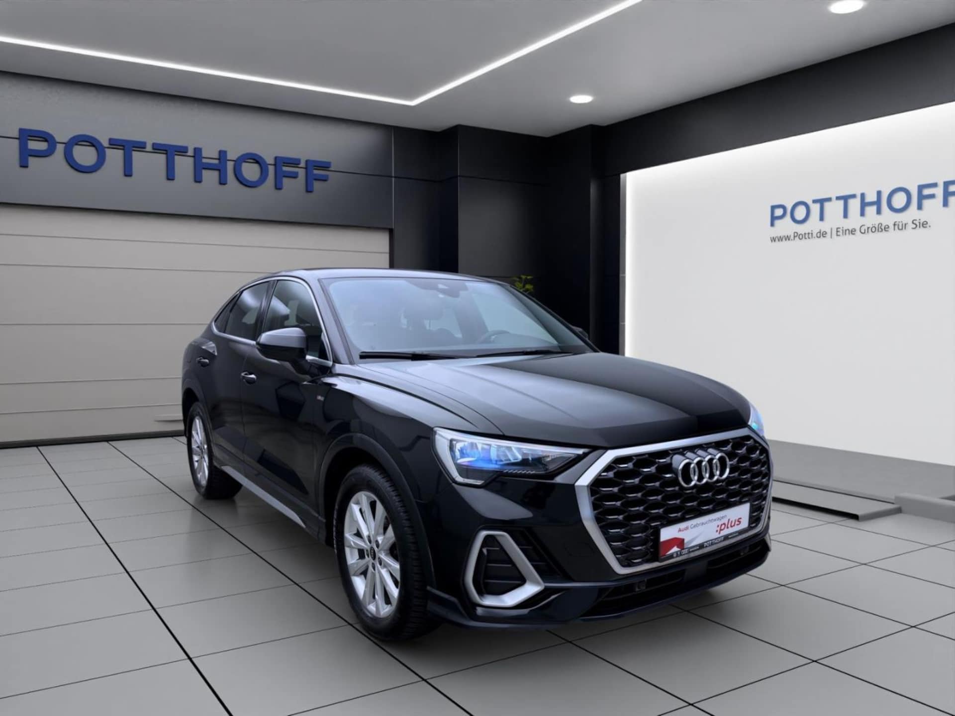 Audi Q3 Sportback S line