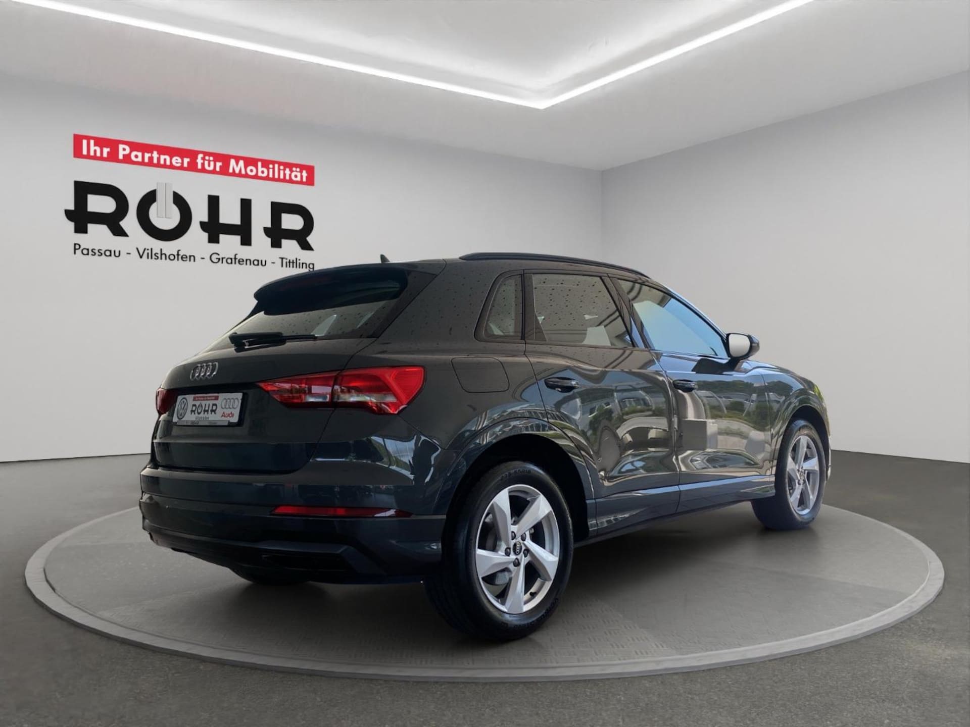 Audi Q3 SUV advanced
