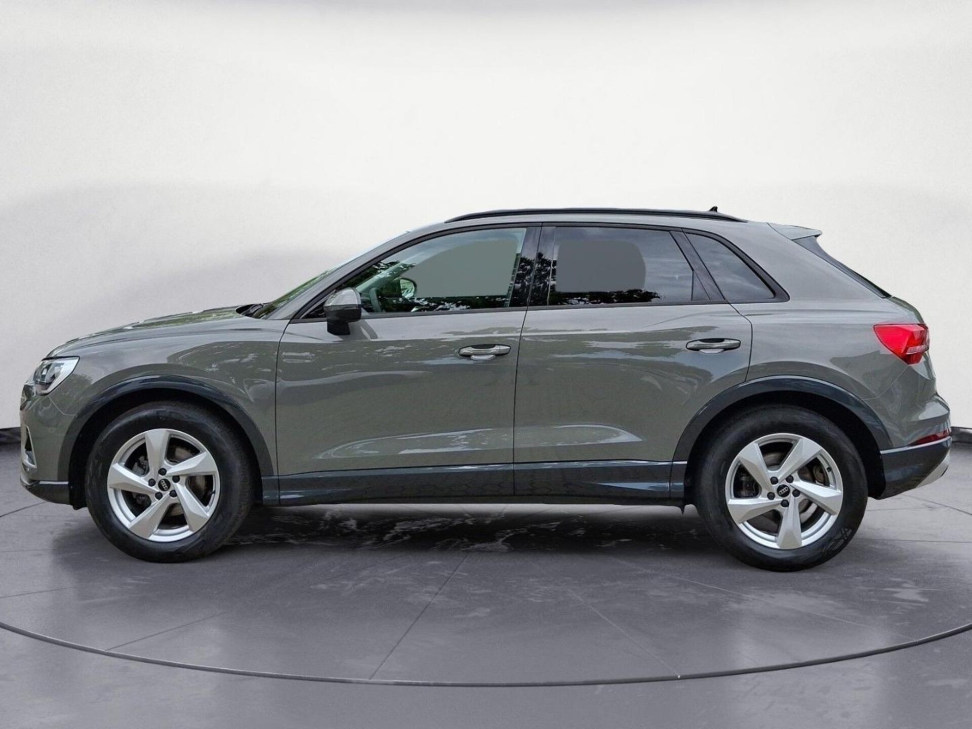 Audi Q3 SUV advanced