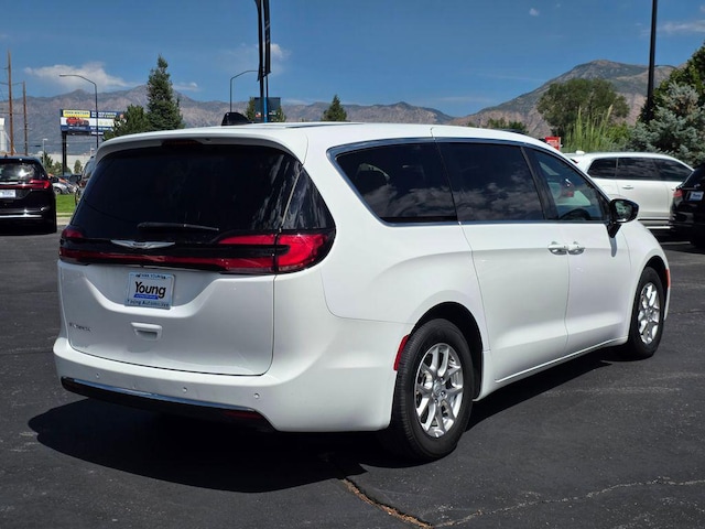 2025 Chrysler Pacifica