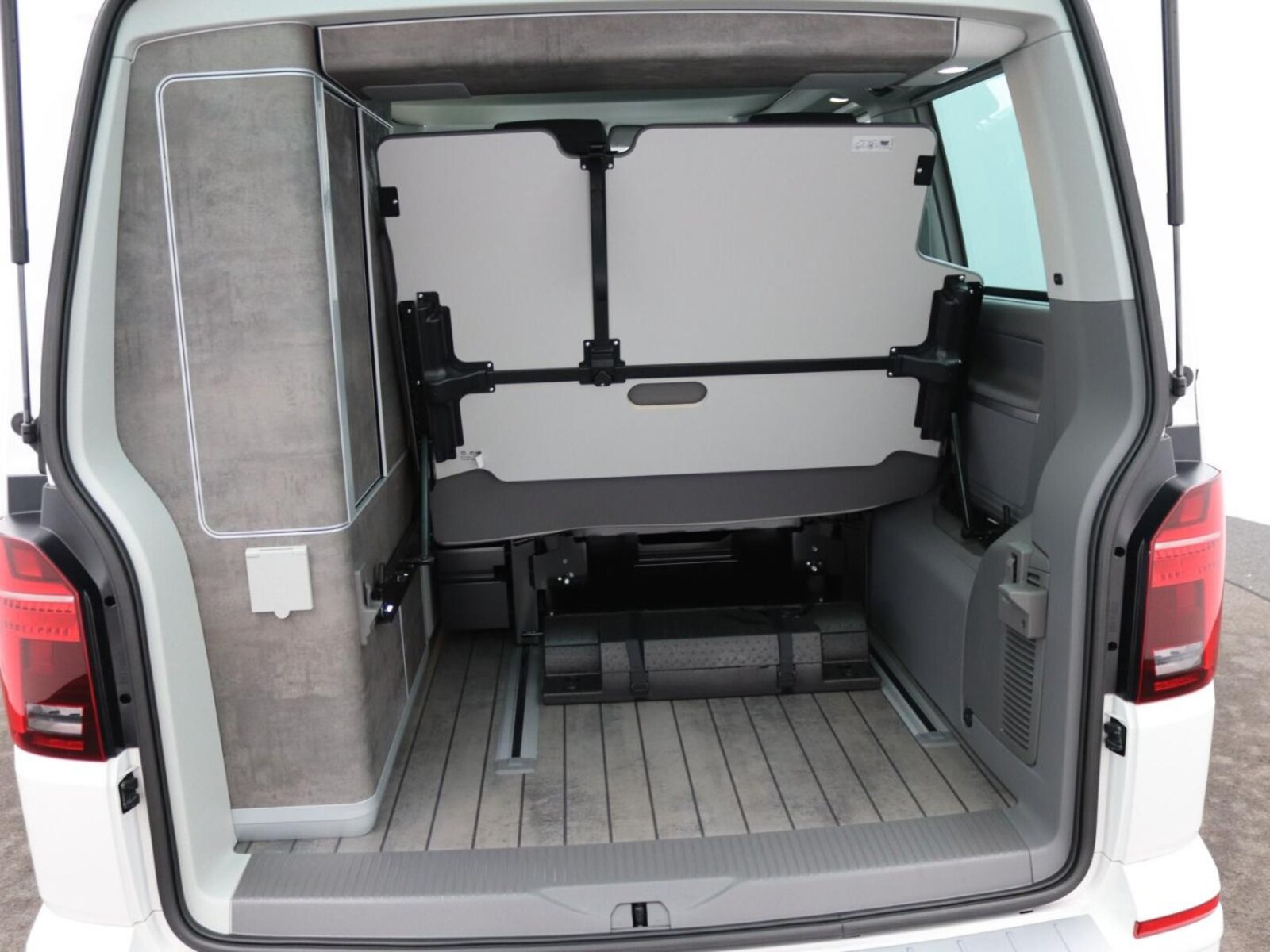 Volkswagen T6.1 California – Bild 14