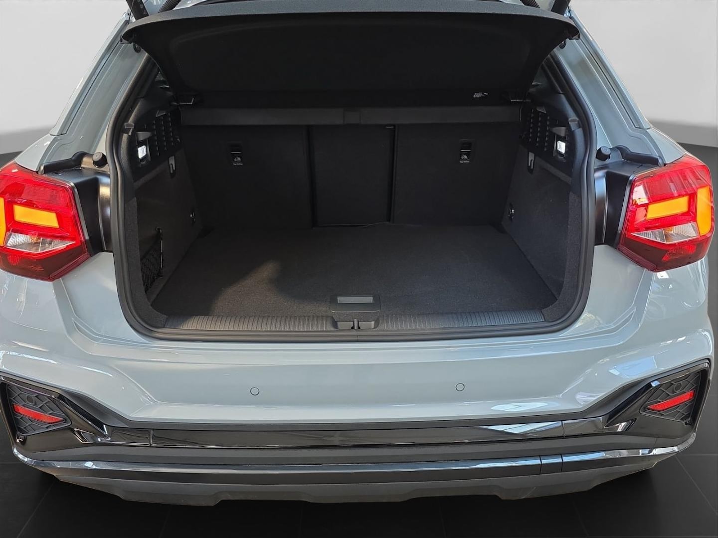 Bild über Audi Q2 S line 40 TFSI quattro S tronic - für weitere Informationen kontaktieren Sie den Audi Partner