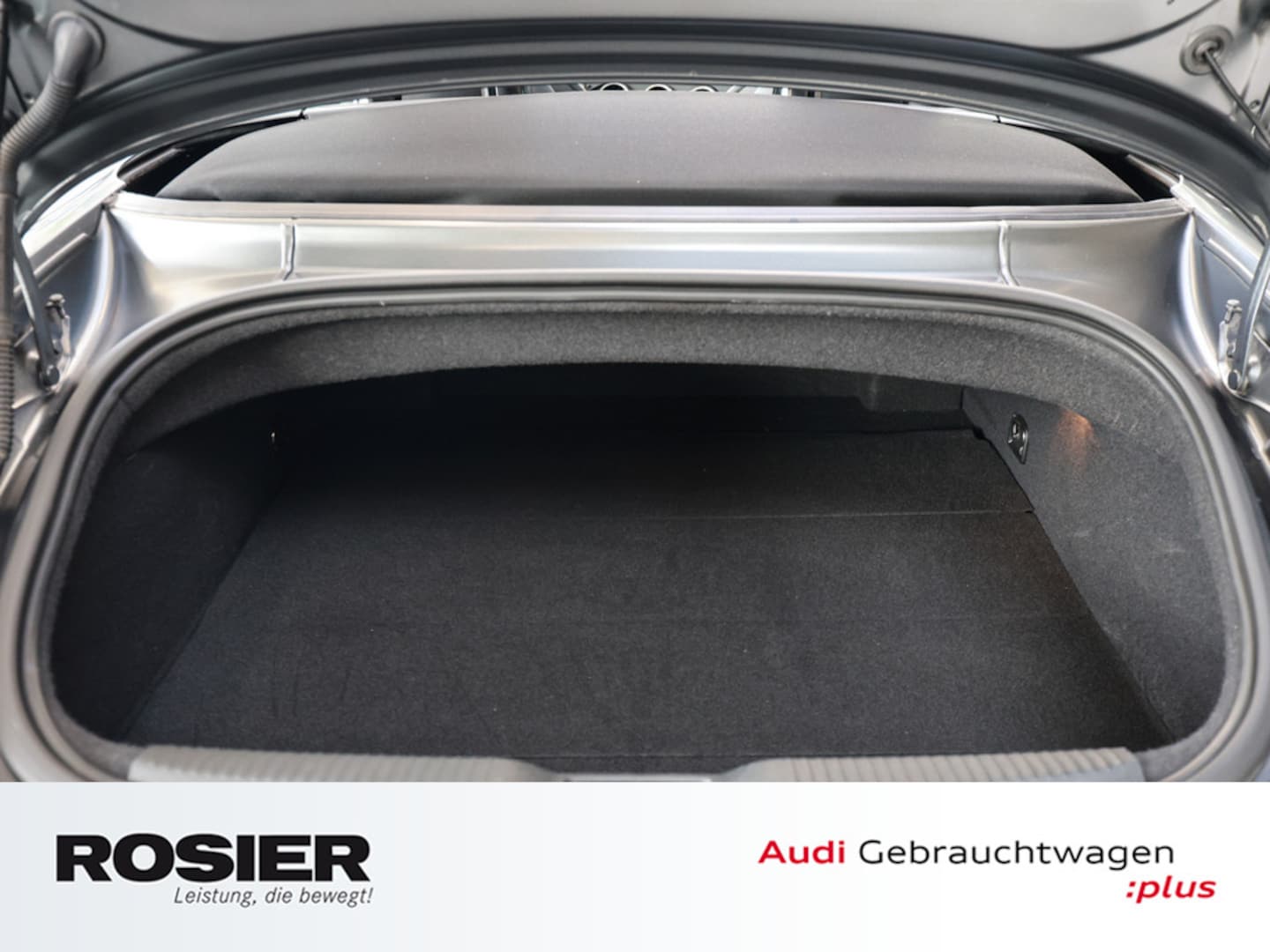 Bild über Audi TT Roadster 40 TFSI S tronic - für weitere Informationen kontaktieren Sie den Audi Partner