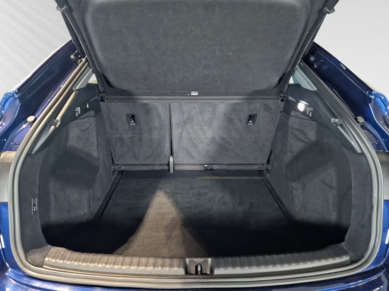 Image about Audi Q4 Sportback e-tron 40 e-tron