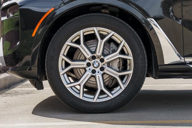 2026 BMW X7 40i - Photo 29