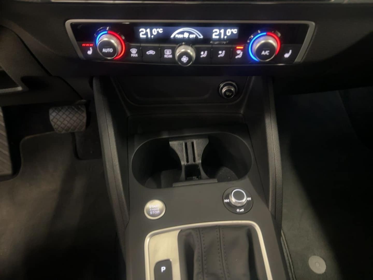 Bild über Audi Q2 advanced 40 TFSI quattro S tronic - für weitere Informationen kontaktieren Sie den Audi Partner