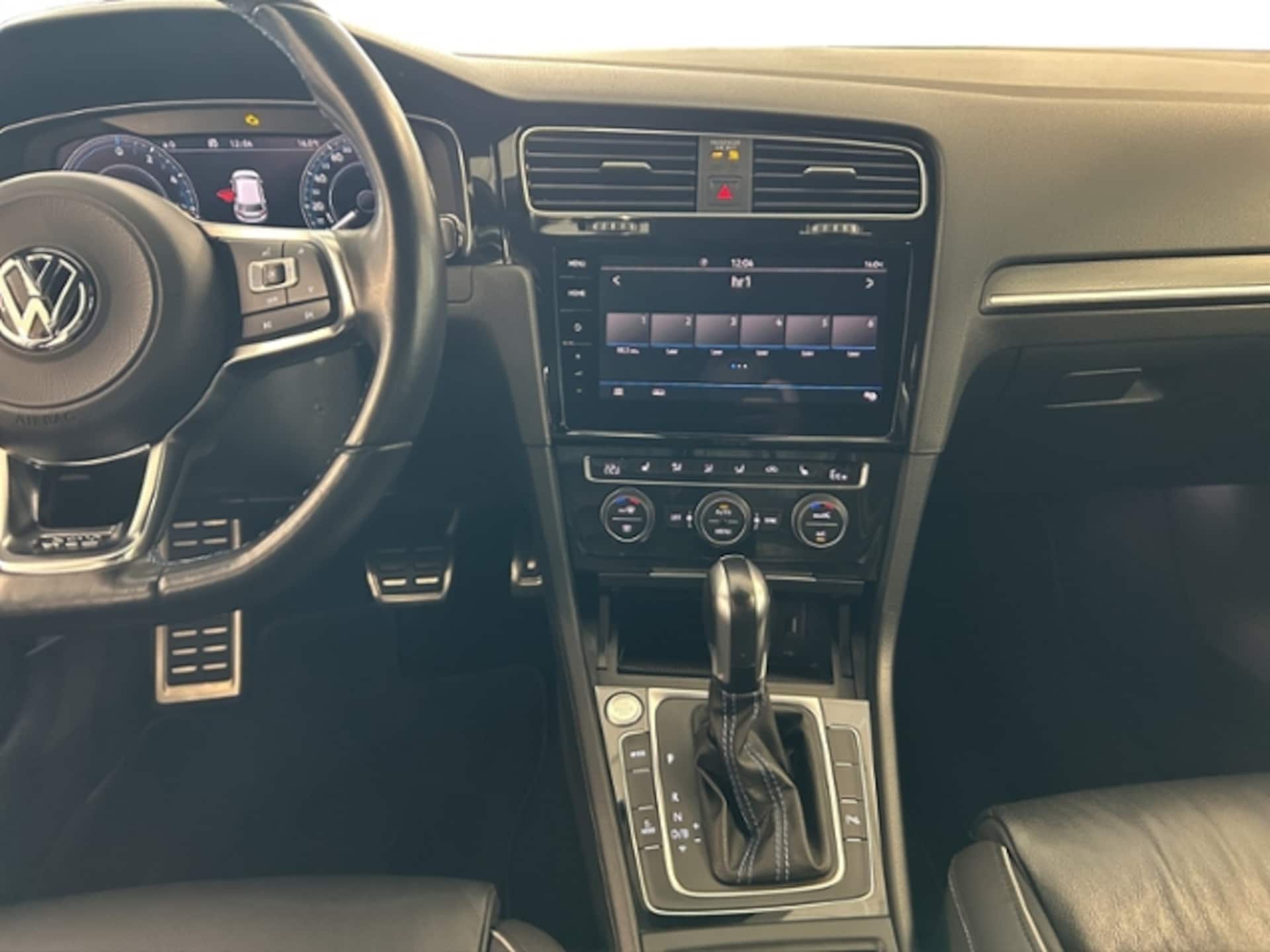 Volkswagen Golf GTE