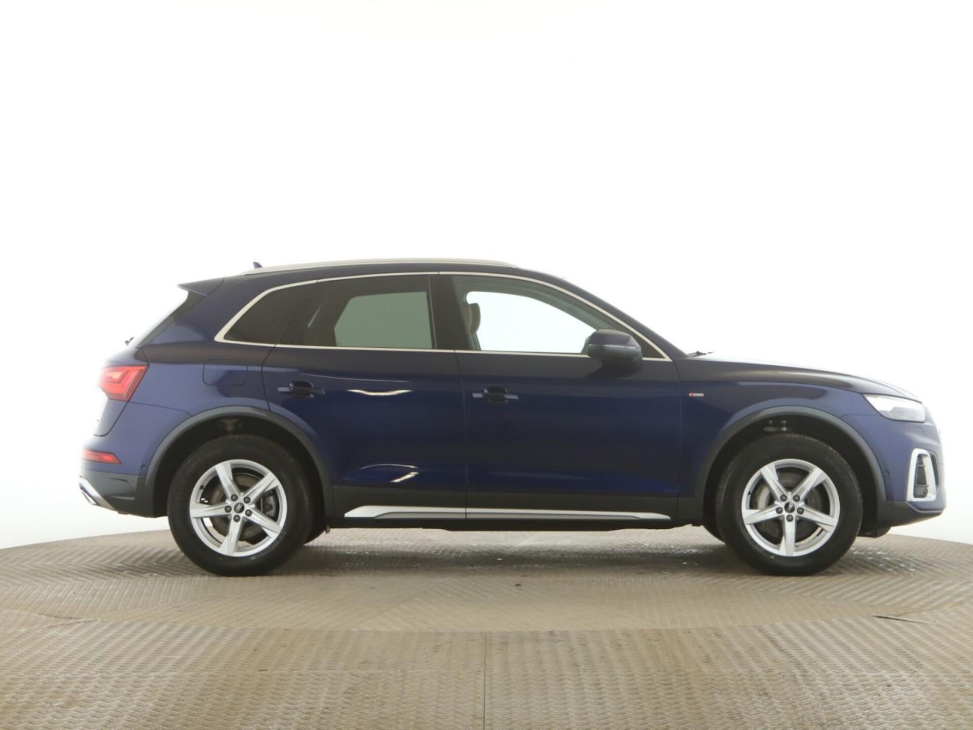 Audi Q5 TFSI e S line