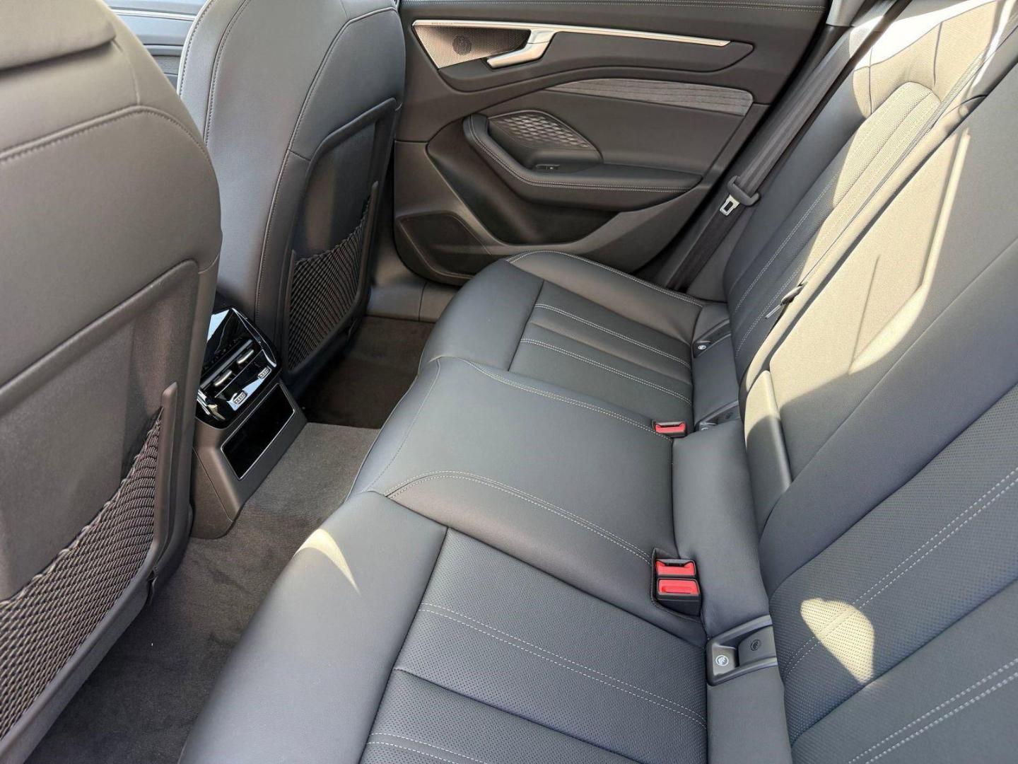 2026 Audi A6 Prestige - Photo 22