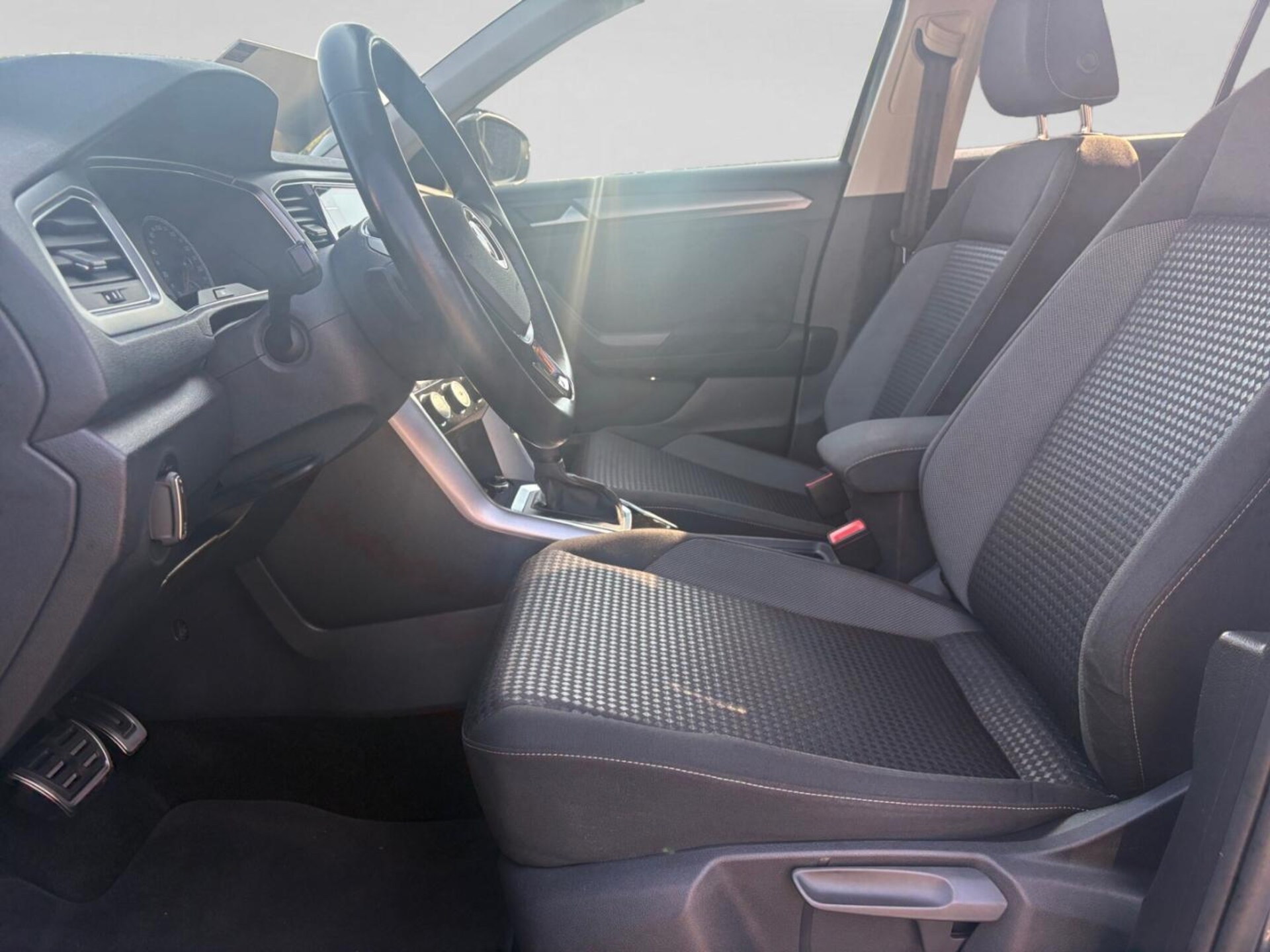 Volkswagen T-Roc Active