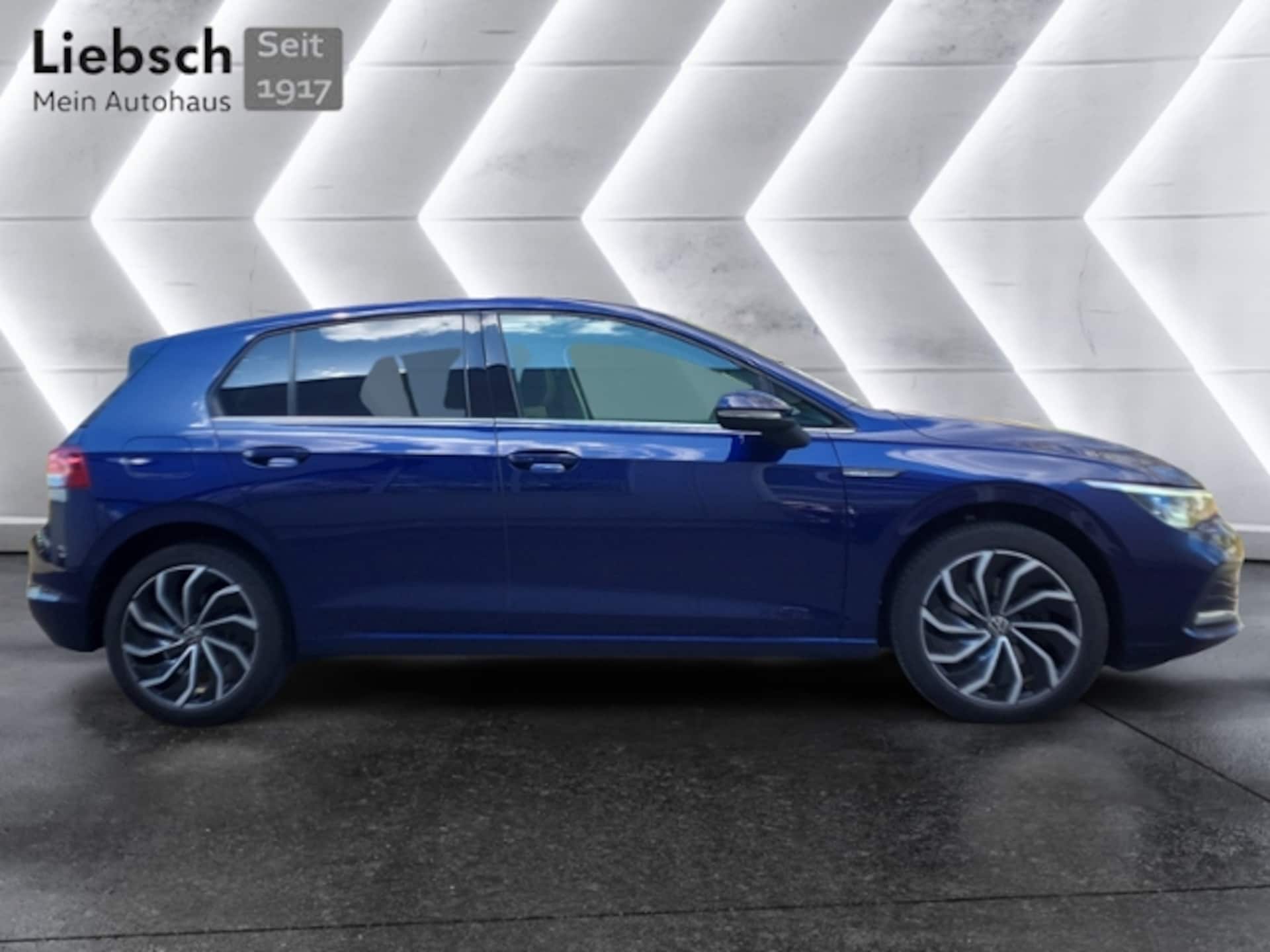 Volkswagen Golf Style