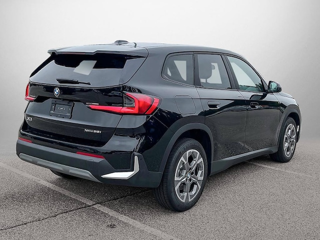 2025 BMW X1