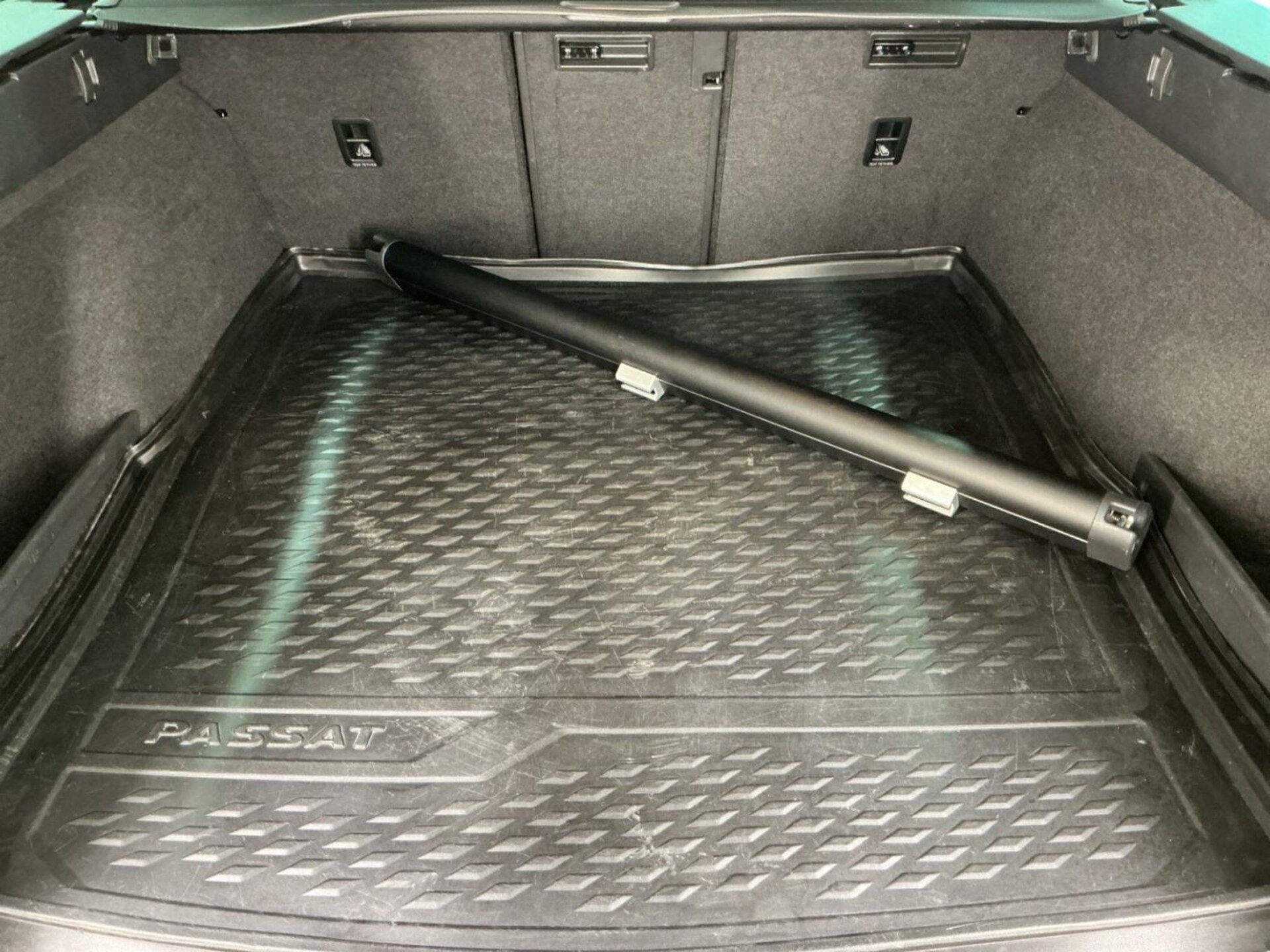 Volkswagen Passat Variant Basis-Modell