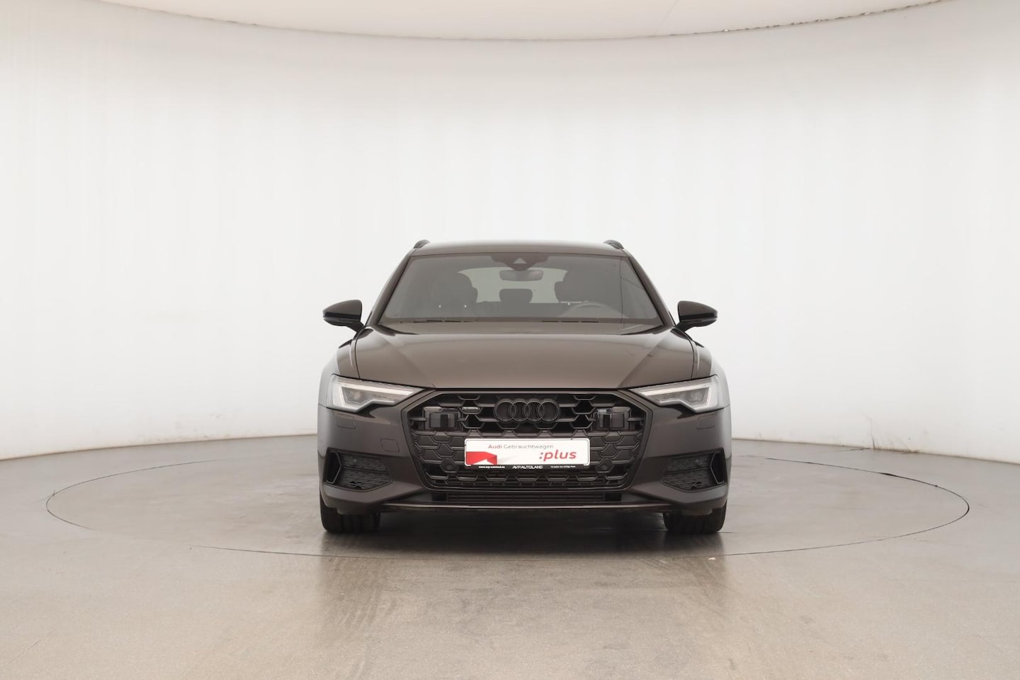 Bild über Audi A6 Avant advanced 45 TFSI quattro S tronic - für weitere Informationen kontaktieren Sie den Audi Partner