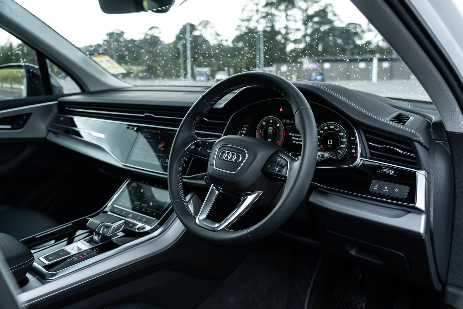 Image about Audi Q7 45 TDI quattro tiptronic