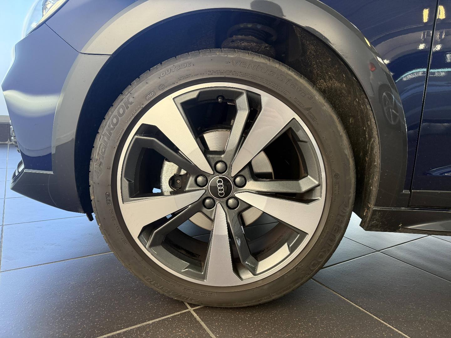 Image about Audi A1 allstreet Avus 35 TFSI 110 kW (150 ch) S tronic