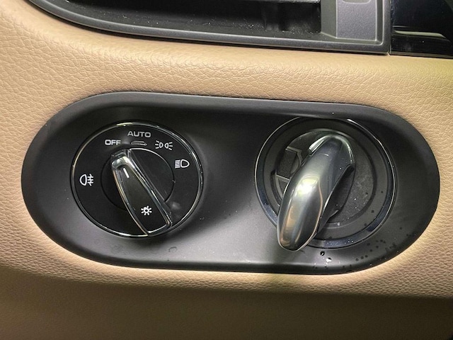 2025 Porsche Macan Base - Photo 44