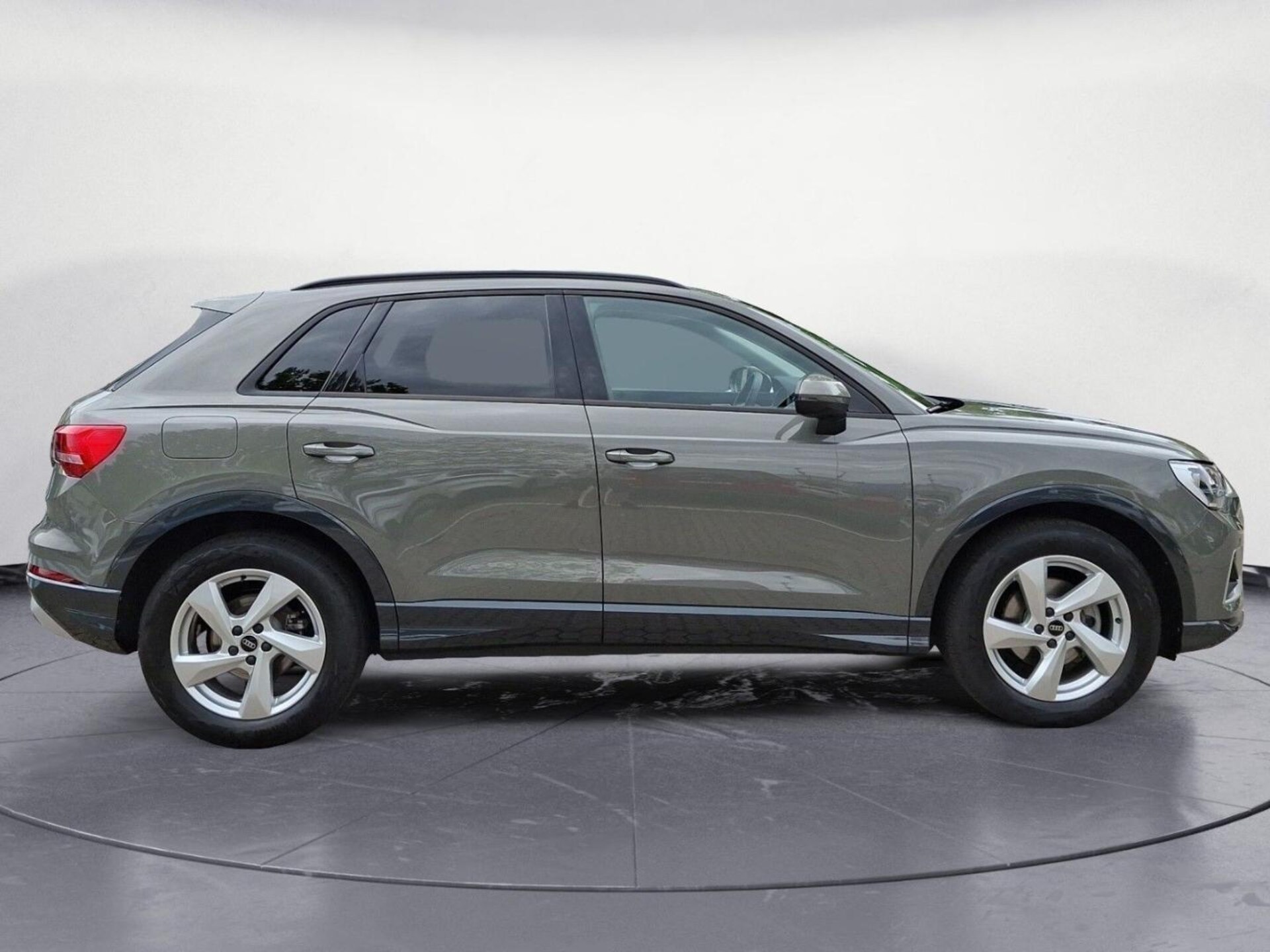 Audi Q3 SUV advanced