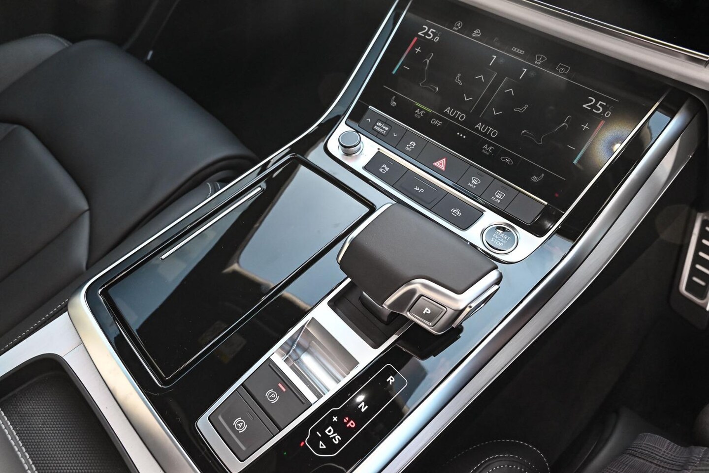 Image about Audi Q7 SUV Q7 S line TDI quattro tiptronic