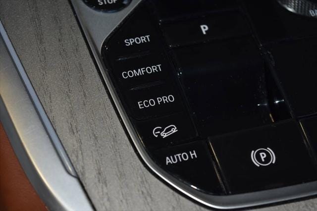 2025 BMW X7 M60i - Photo 15