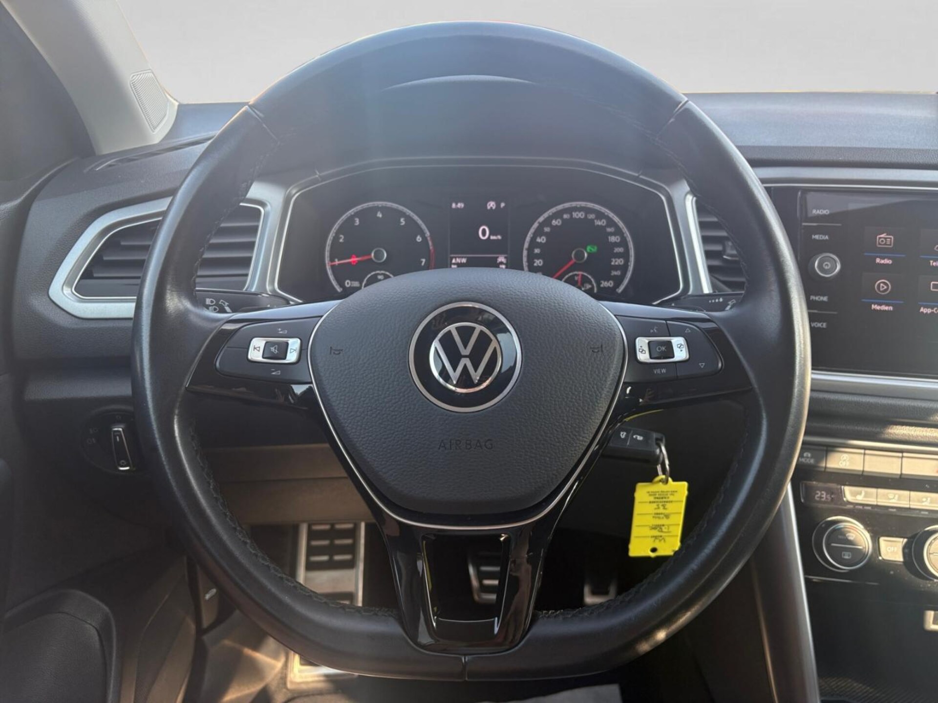 Volkswagen T-Roc Active