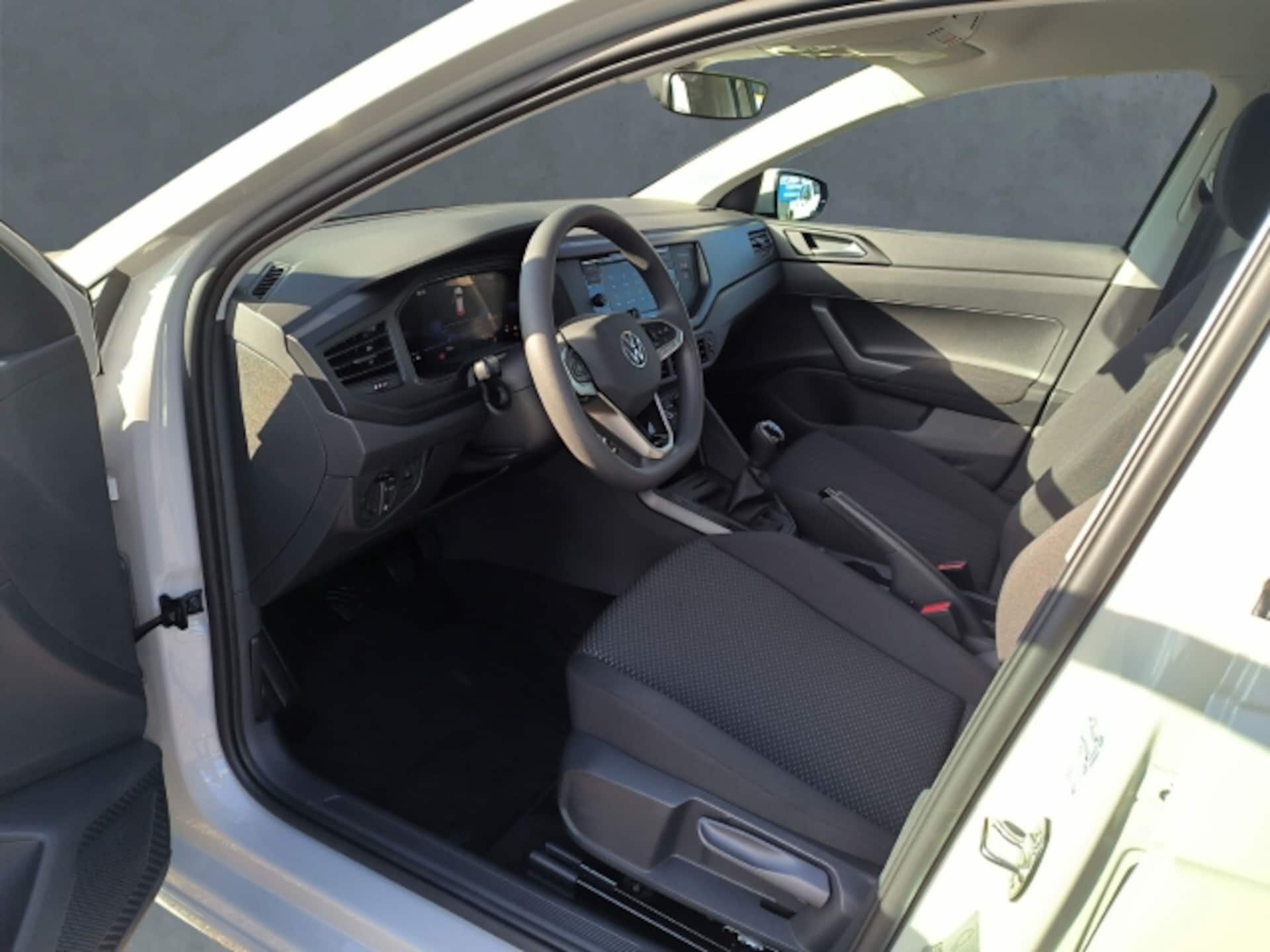 Volkswagen Polo Basis-Modell