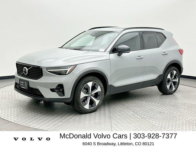 2026 Volvo XC40