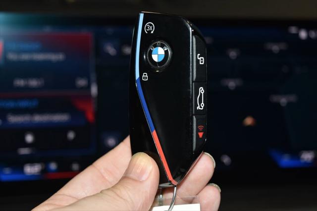 2025 BMW X7 M60i - Photo 18