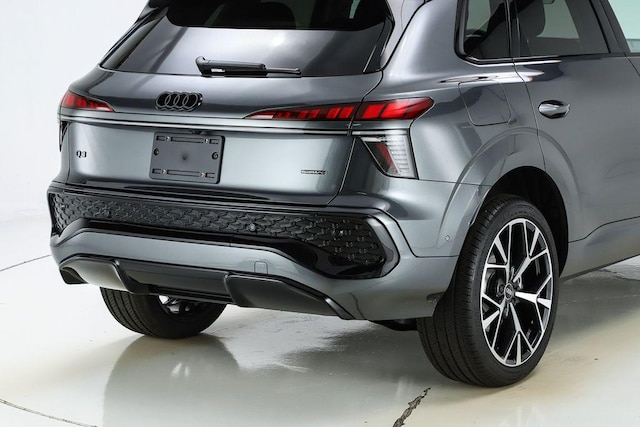 2026 Audi Q3 Base - Photo 17