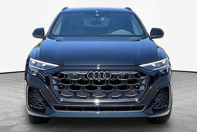 2026 Audi Q8