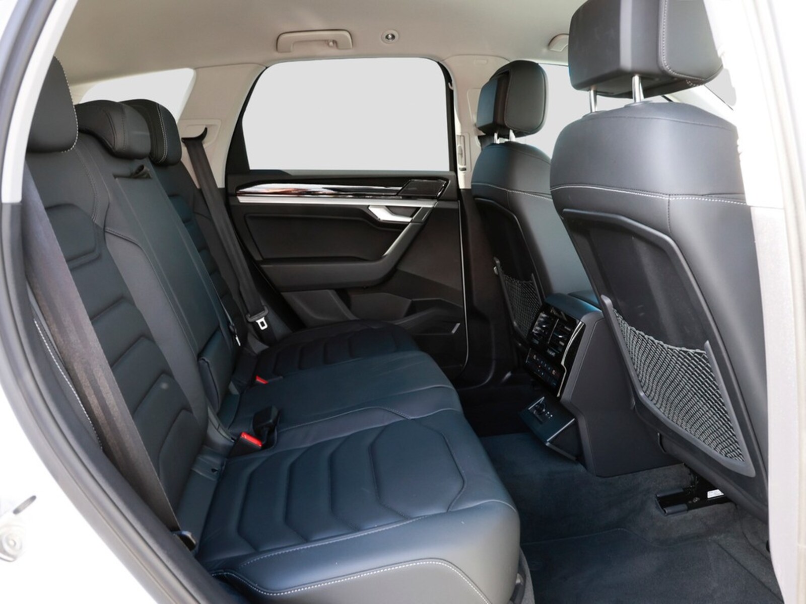 Volkswagen Touareg – Bild 11