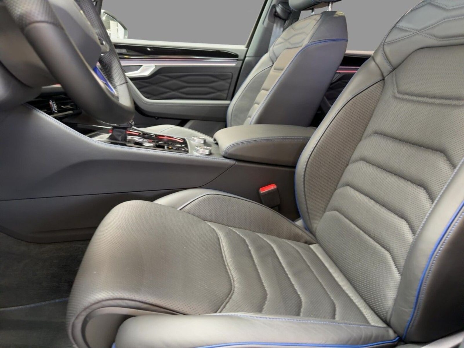 Volkswagen Touareg – Bild 7