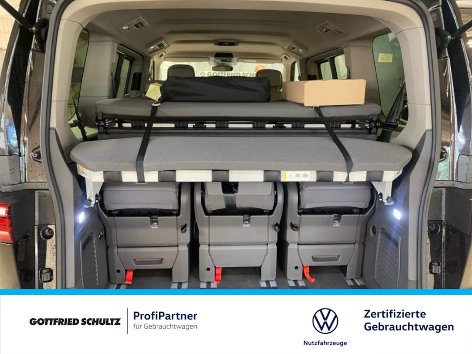 Volkswagen Multivan Style