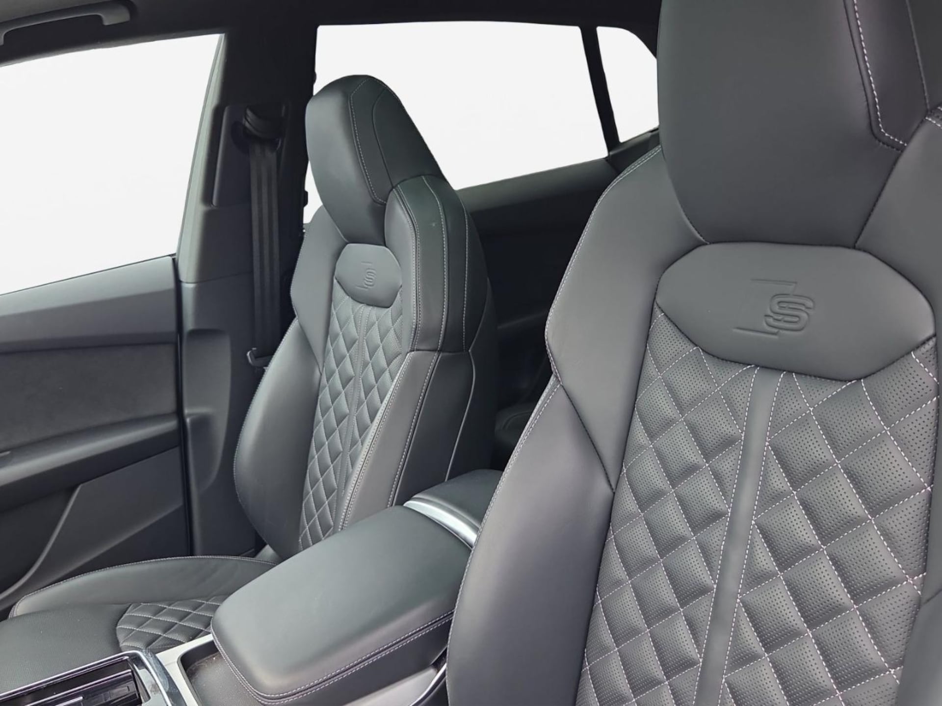 Audi Q8 SUV